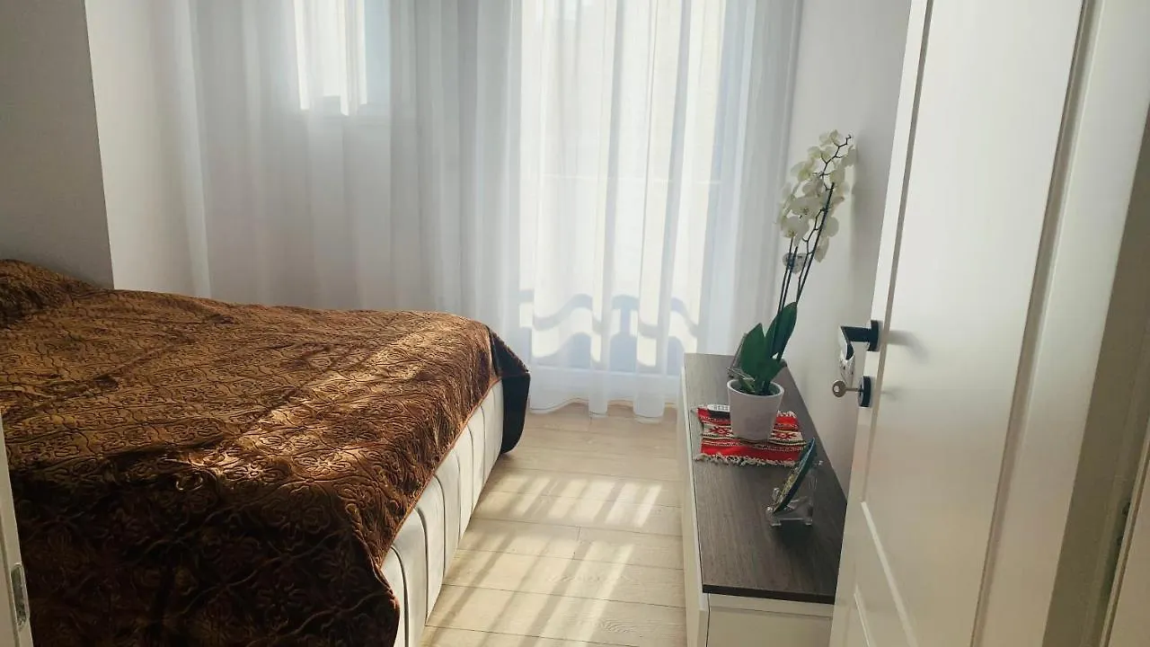 Proper Central Apartment Tirana 0*,  Albania